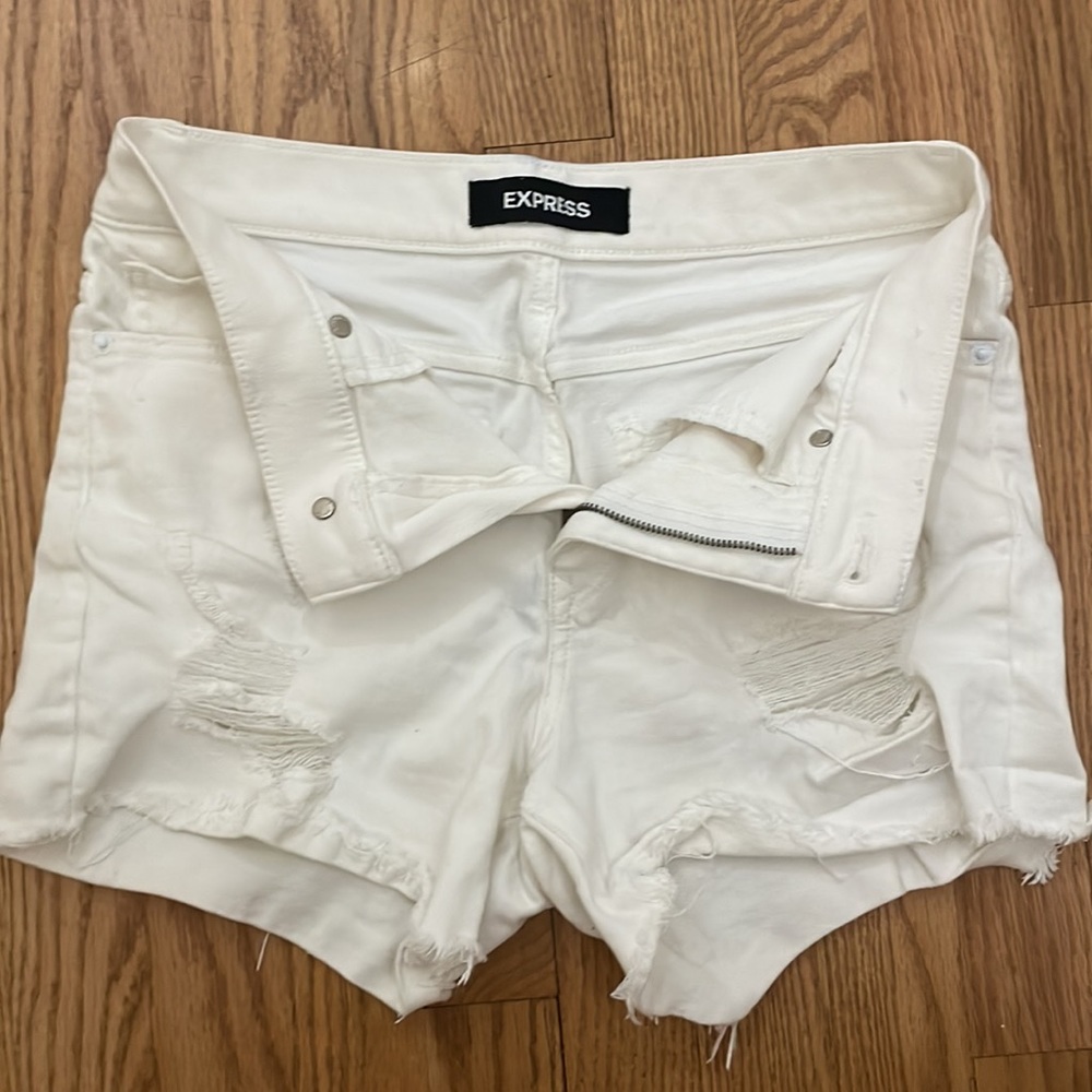Express white denim jean short